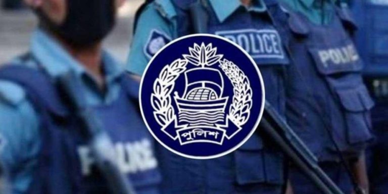 ফরিদপুরে আসামি গ্রেপ্তার করতে গিয়ে হামলার শিকার পুলিশ