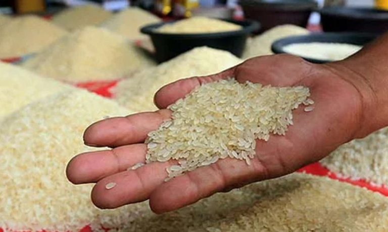 চালের বাজার অস্থিতিশীল পরিস্থিতি ৪ মিল কোম্পানির কারসাজিতে চালের বাজার অস্থিতিশীল পরিস্থিতি ৪ মিল কোম্পানির কারসাজিতে