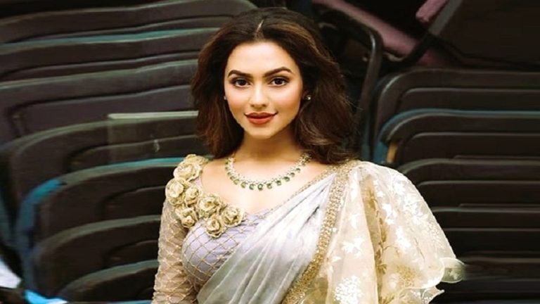 আমি ডুবেছি মায়ায়: নুসরাত ফারিয়া