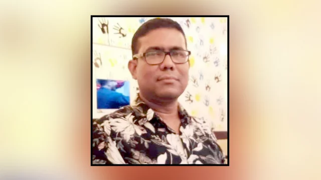 ১ জন প্রকৌশলী ২১ বছর ধরে একই জায়গায় কর্মরত ১ জন প্রকৌশলী ২১ বছর ধরে একই জায়গায় কর্মরত