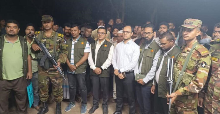 ক্ষতিকারক রং দিয়ে সেমাই উৎপাদন, ব্যবসায়ীকে লাখ টাকা জরিমানা ক্ষতিকারক রং দিয়ে সেমাই উৎপাদন, ব্যবসায়ীকে লাখ টাকা জরিমানা