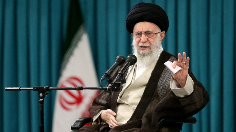 খামেনি হত্যা: দুই দশকের গোয়েন্দা নজরদারিতে যেভাবে চলছিল পরিকল্পনা