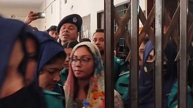 প্রতারণার মামলায় মডেল মেঘনা আলমকে গ্রেপ্তার দেখিয়েছেন আদালত