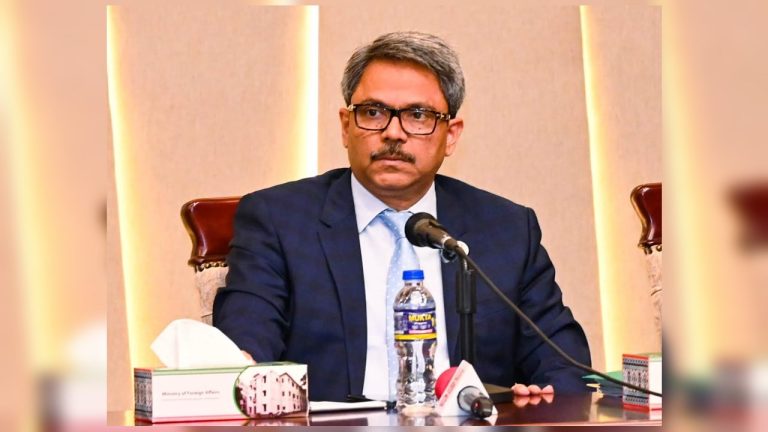 শাহরিয়ার আলমের বিরুদ্ধে ২৭ কোটি টাকার অবৈধ সম্পদ ও লেনদেনের অভিযোগ