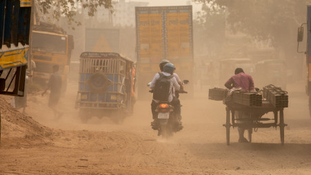 বৃষ্টি হওয়ার পরও কেন ঢাকায় শ্বাস নিতে কষ্ট ঢাকায় বৃষ্টির পরও বায়ুদূষণে শীর্ষে অবস্থান