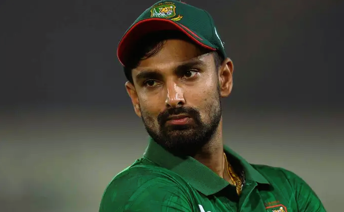 লিটনের সঙ্গে চুক্তি নবায়ন করল ভারতীয় কোম্পানি