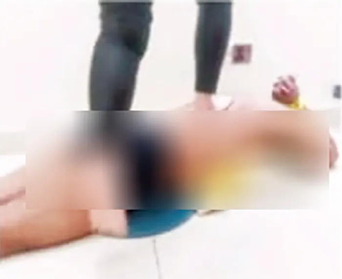 ঢাকায় বিকৃত যৌনতার ফাঁদে তরুণী ‘মিস্ট্রেস’ ও তাদের দাস খেলা ঢাকায় বিকৃত যৌনতার ফাঁদে তরুণী ‘মিস্ট্রেস’ ও তাদের দাস খেলা
