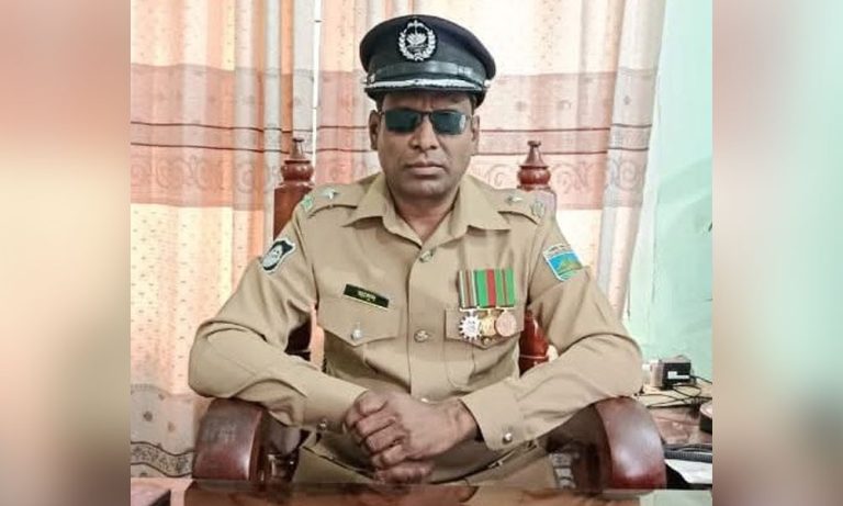 ওসি থেকে এসআই: দুর্নীতির দায়ে পুলিশের নজিরবিহীন পদাবনতি