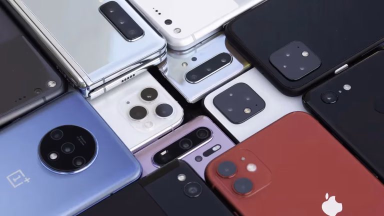 বৈশ্বিক বাজারে স্মার্টফোন বিক্রি বেড়েছে ২.৬ শতাংশ মালিকানা ইস্যুতে টেলিকম খাতে বিদেশিদের আপত্তি