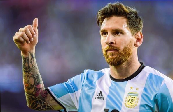 ২০২৬ বিশ্বকাপও খেলার ইঙ্গিত দিলেন ফুটবল জাদুকর মেসি