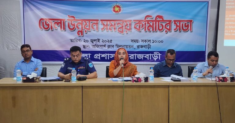 সন্ত্রাসীদের চাঁদার দাবিতে বন্ধ হাসপাতালের নির্মাণ কাজ