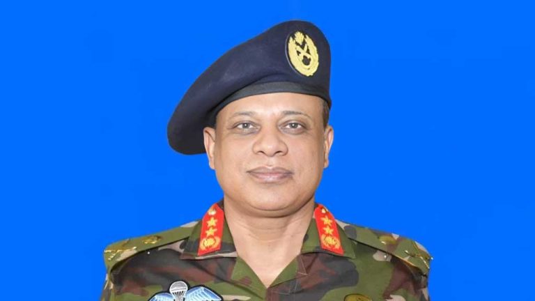 ডিজিএফআইয়ের সাবেক ডিজির ৪০ কোটি টাকা জব্দের নির্দেশ