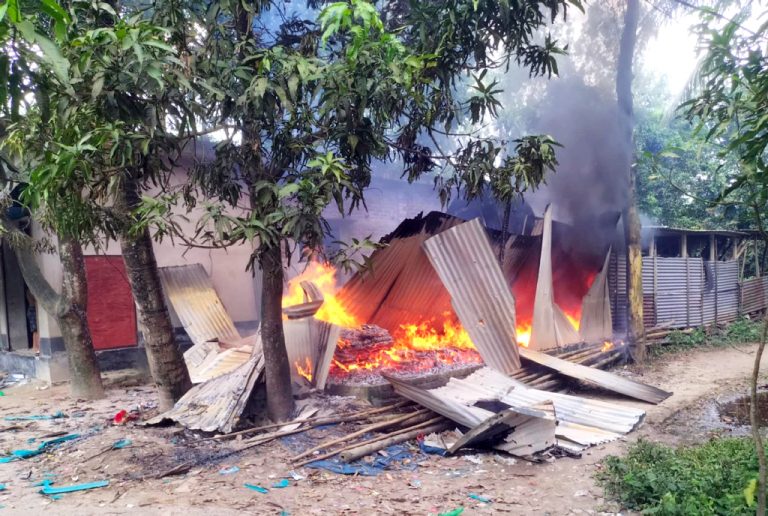 মসজিদ নিয়ে সহিংসতা ও মৃত্যুর ঘটনায় ১৪৪ ধারা জারি