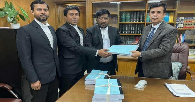 আশুলিয়ায় ছয় তরুণকে পুড়িয়ে হত্যা: ট্রাইব্যুনালে অভিযোগ