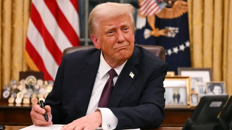 আপিল আদালতে খারিজ ট্রাম্পের ৫০০ মিলিয়ন ডলারের জালিয়াতি জরিমানা ট্রাম্প