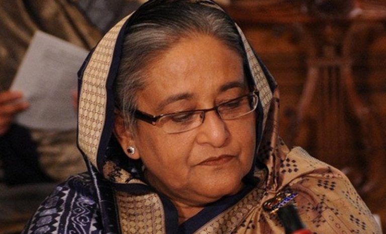 দুই আদালতে বিচারাধীন শেখ হাসিনার ৬ দুদক মামলা দুই আদালতে বিচারাধীন শেখ হাসিনার ৬ দুদক মামলা