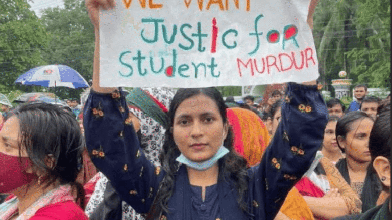 রাজশাহী বিশ্ববিদ্যালয়ে প্রথম নারী ভিপি প্রার্থী তাসিন খান