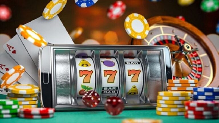 তরুণদের জীবন বিপন্ন করছে অনলাইন জুয়ার ফাঁদ