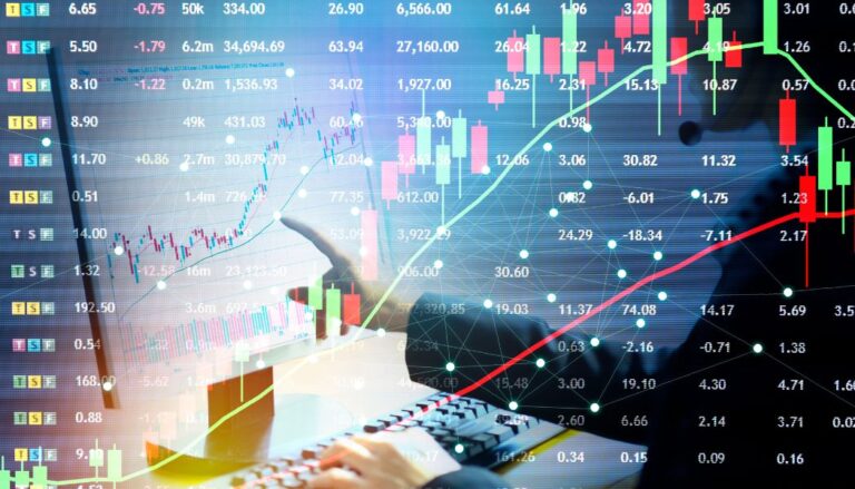 ডিএসইতে সূচক উর্ধ্বমুখী, লেনদেন ছাড়ালো ৭০০ কোটি টাকা