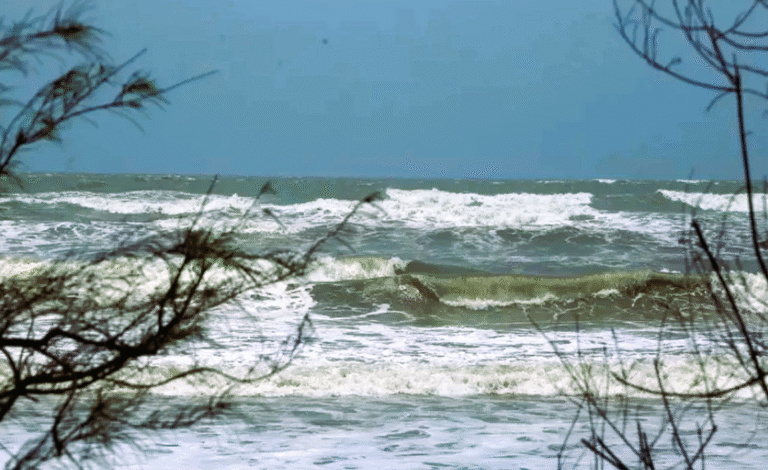 বঙ্গোপসাগরে আবারো লঘুচাপের সৃষ্টির আভাস