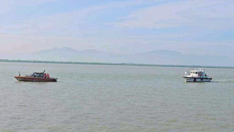 বাংলাদেশে সাগরপথেই ঢুকছে ৮০% মাদক