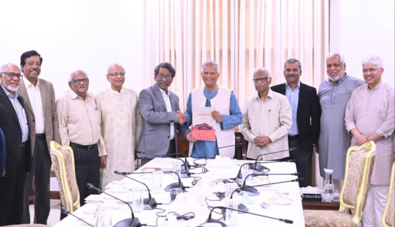 জুলাই সনদ বাস্তবায়ন সুপারিশ হস্তান্তর