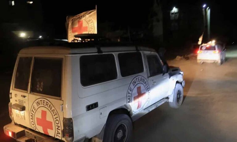 যুদ্ধবিরতি লঙ্ঘন করে গাজায় ইসরায়েলি হামলা, নিহত ১৮