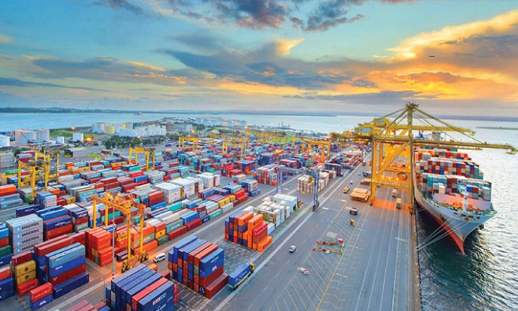 রেকর্ড মুনাফা থাকা সত্ত্বেও চট্টগ্রাম বন্দরে ট্যারিফ বৃদ্ধি কেন?