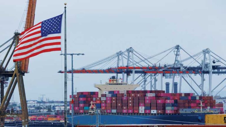 চীনা ১৪৬ পণ্যে শুল্কছাড় আরো এক বছর বাড়ালো যুক্তরাষ্ট্র