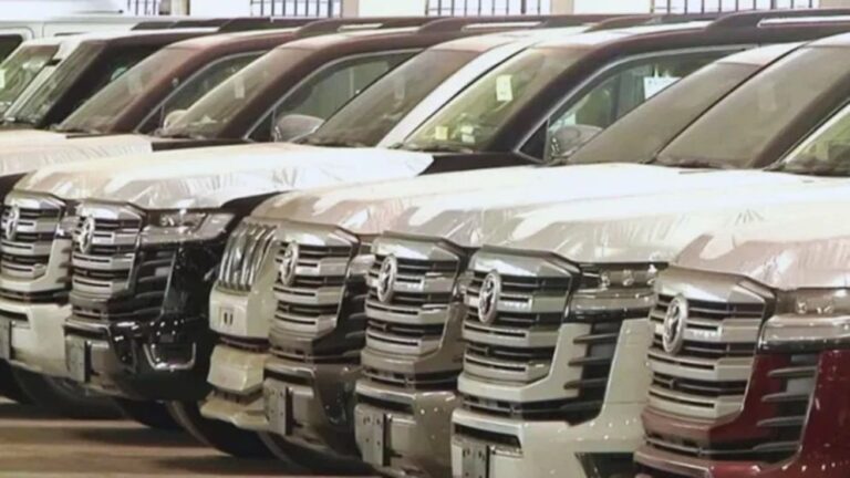 শুল্কমুক্ত ৩১ বিলাসবহুল গাড়ি যাচ্ছে জনপ্রশাসন মন্ত্রণালয়ে