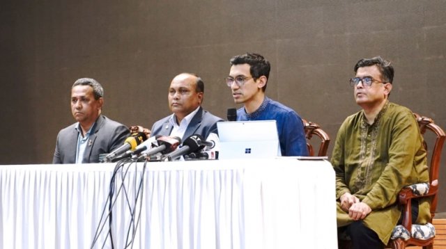 চট্রগ্রামে ৬৭০০ কোটি টাকায় গড়ে উঠছে লালদিয়া কনটেইনার টার্মিনাল