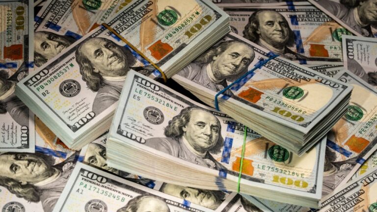 আকু বিল পরিশোধে রিজার্ভ নামবে ২৬ বিলিয়ন ডলারের নিচে