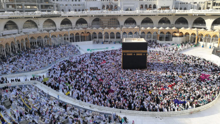 ৩০ দিনে ওমরাহ পালন করেছেন ১ কোটি ৩৯ লাখেরও বেশি