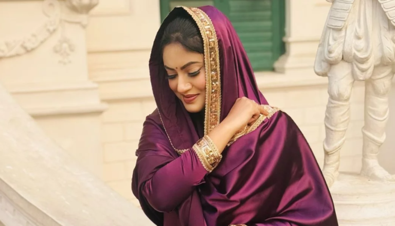 দ্বীনের পথে চলবেন জানিয়ে নায়িকার ঘোষণা, হঠাৎ পোস্ট ডিলিট