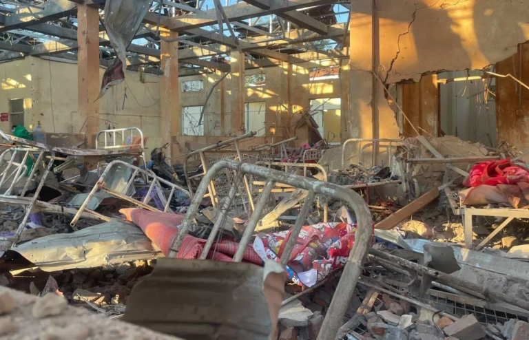 মিয়ানমারে হাসপাতালে বিমান হামলায় নিহত ৩১