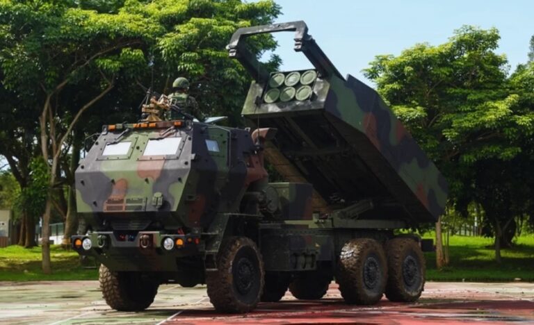 তাইওয়ানের জন্য ১১ বিলিয়ন ডলারের অস্ত্র বিক্রির ঘোষণা যুক্তরাষ্ট্রের