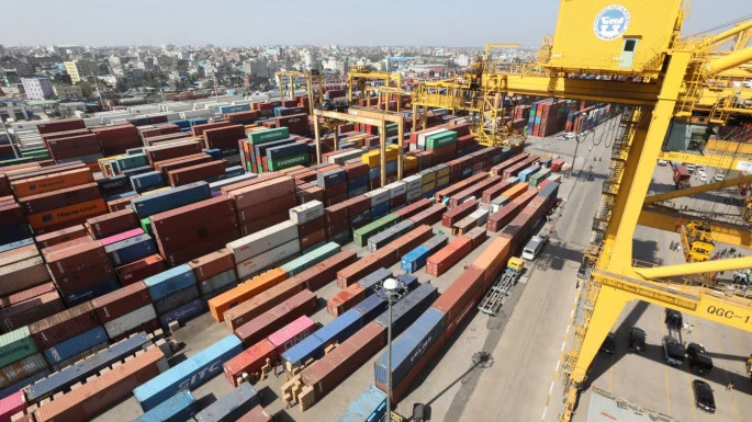 নতুন ১৪ ক্রেনে শক্তিশালী হলো পতেঙ্গা টার্মিনালের কার্যক্ষমতা