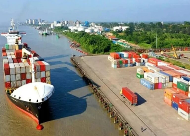 মোংলা বন্দরে ছয় মাসে রেকর্ড পরিমাণ কন্টেইনার হ্যান্ডলিং