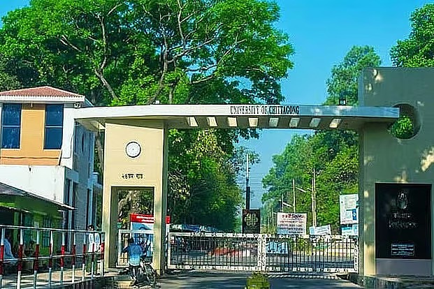 চবিতে ভর্তি পরীক্ষায় মেয়ের সঙ্গে আসা বাবার মৃত্যু