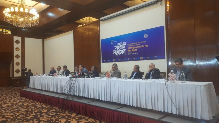 সুতা আমদানিতে পোশাক শিল্পে ঝুঁকি বাড়াবে শুল্ক