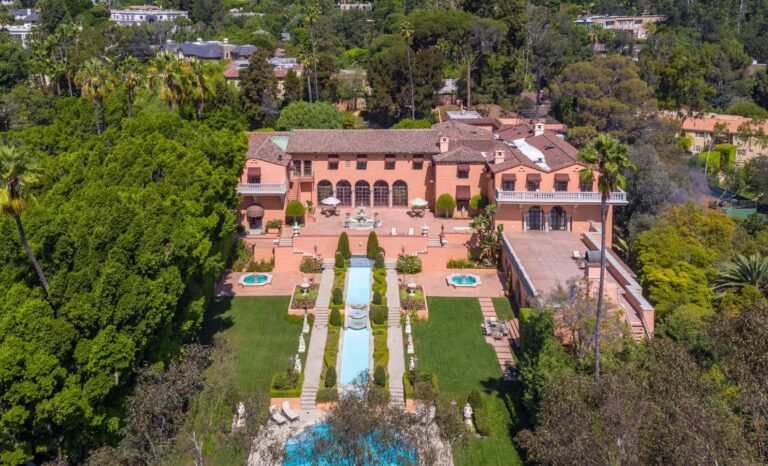 ৬৩.১ মিলিয়ন ডলারে বিক্রি হলো লস অ্যাঞ্জেলেসের ‘হার্স্ট এস্টেট’