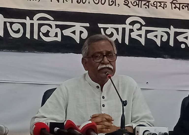 বাণিজ্যচুক্তিতে বাংলাদেশের কোনো অগ্রাধিকার নেই: আনু মুহাম্মদ