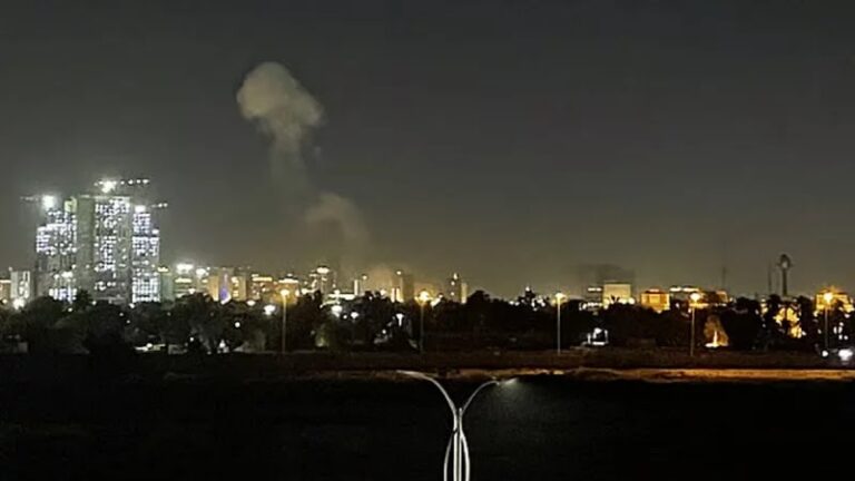 ইরাকে মার্কিন দূতাবাসে বড় ধরনের ড্রোন-রকেট হামলা