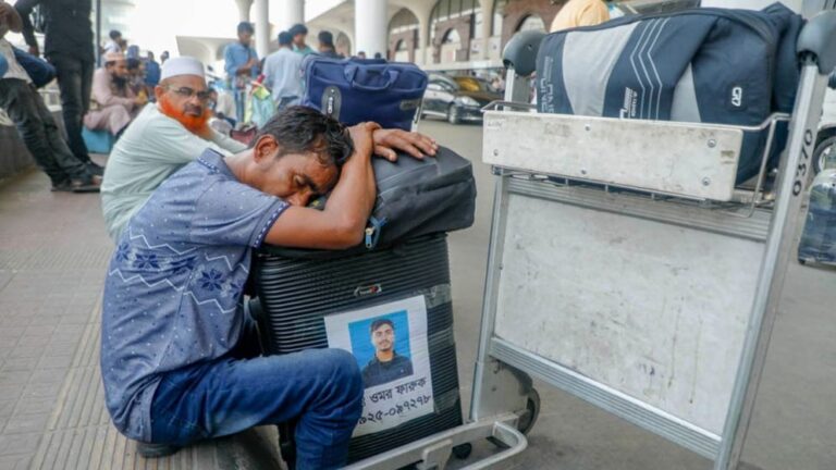 ছড়িয়ে পড়েছে যুদ্ধ, মধ্যপ্রাচ্যে বাংলাদেশি প্রবাসীরা উদ্বিগ্ন