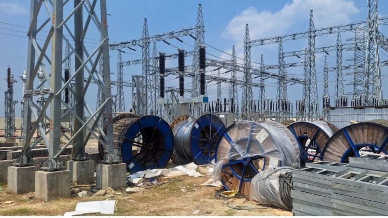 নাটোরে নির্মাণাধীন পাওয়ার গ্রিডে দুঃসাহসিক লুট, ক্ষতি প্রায় ২ কোটি টাকা