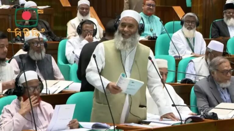 স্বরাষ্ট্রমন্ত্রী কেন প্রধানমন্ত্রীর পাশে—সংসদে প্রশ্ন জামায়াত এমপির