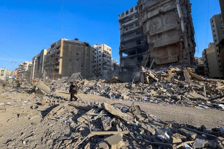 লেবাননেও যুদ্ধবিরতির আহ্বান যুক্তরাজ্য-অস্ট্রেলিয়ার