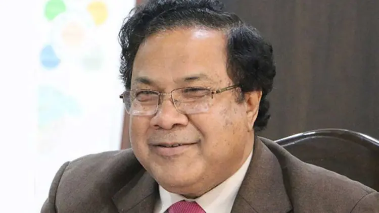 ৯ হাজার কোটি দুর্নীতি : দুদকের জালে ৬ প্রভাবশালী কর্মকর্তা