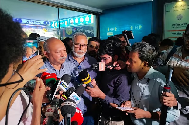 এসি বিভ্রাটে কক্ষে শ্বাসরুদ্ধকর পরিস্থিতিতে আদ্–দ্বীনে ৬ নবজাতকের মৃত্যু- ডিজি