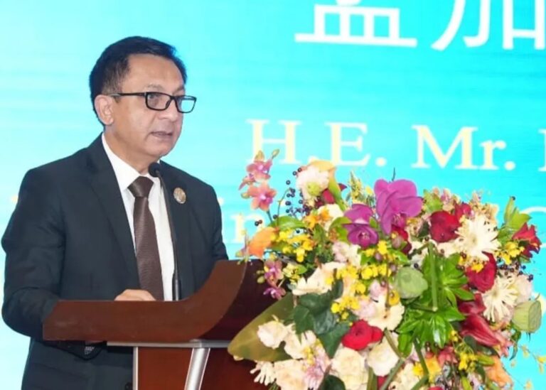 বাংলাদেশ-চীন সম্পর্ক আরও গভীর ও শক্তিশালী করতে চায় সরকার